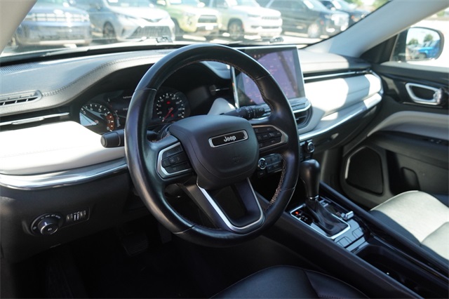 2022 Jeep Compass Limited photo 16