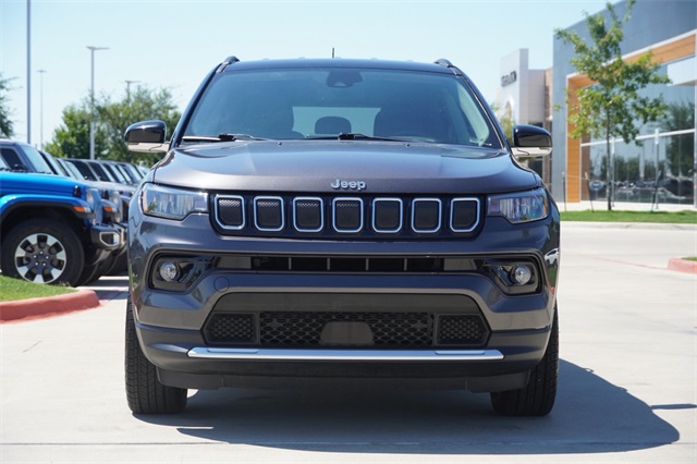 2022 Jeep Compass Limited photo 2