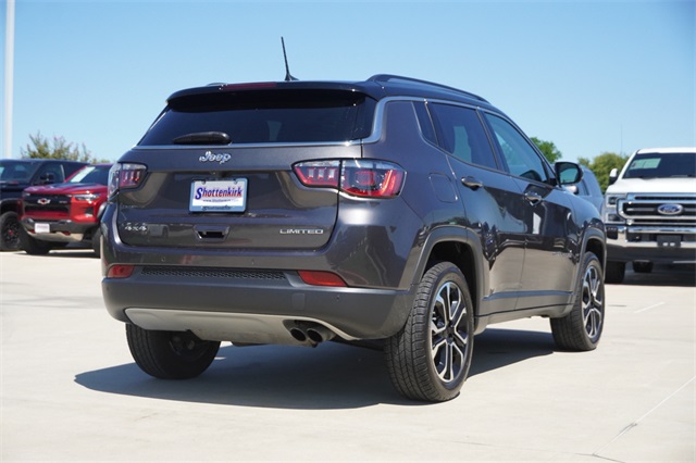 2022 Jeep Compass Limited photo 8
