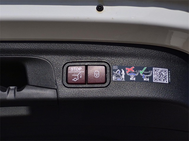 new 2026 Mercedes-Benz GLE car, priced at $77,070