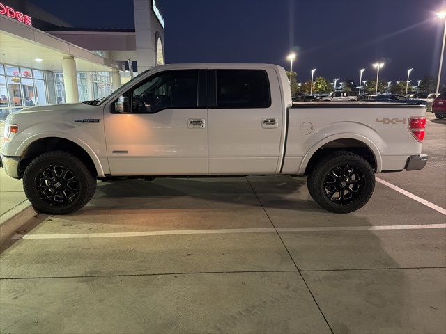 2014 Ford F-150 Lariat photo 2
