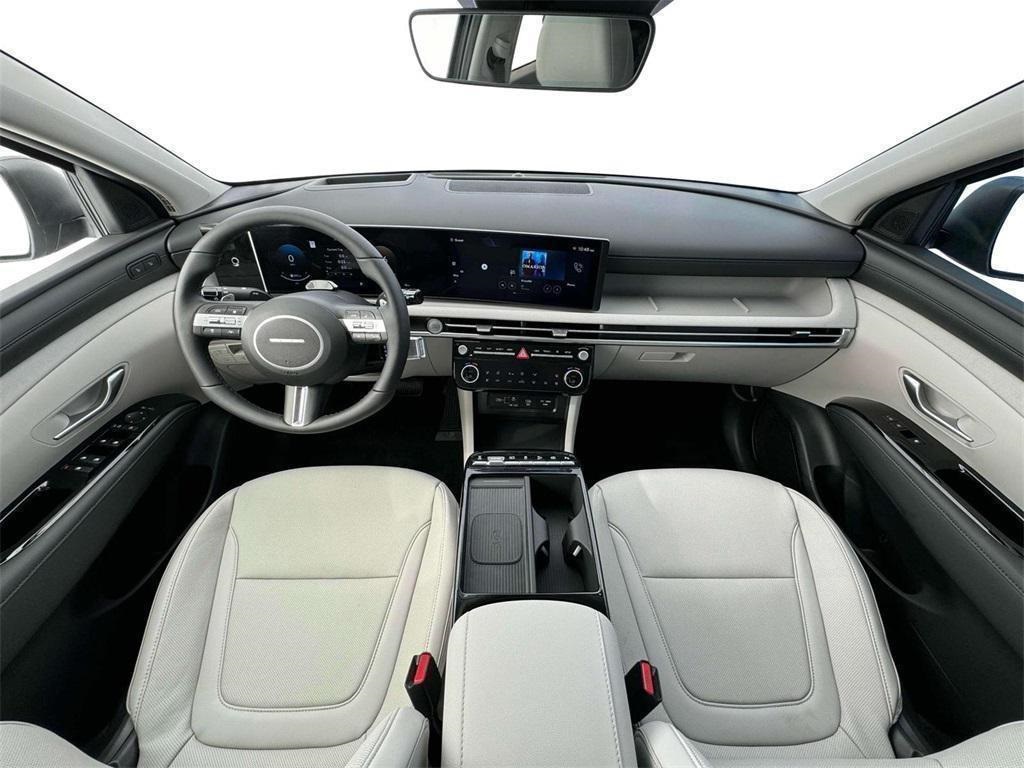 2025 Hyundai Tucson Limited photo 13