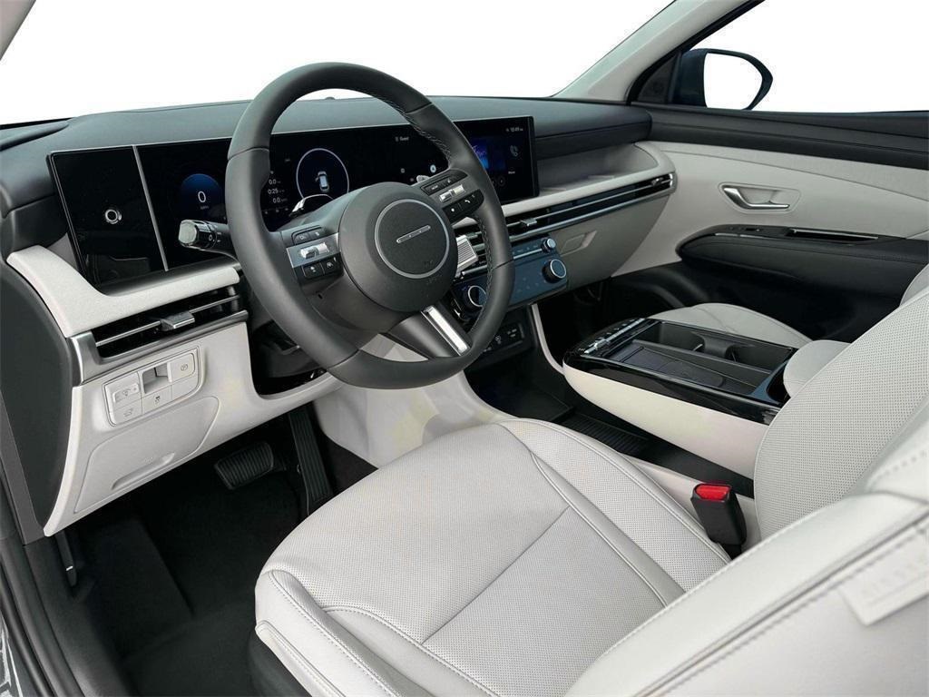 2025 Hyundai Tucson Limited photo 14