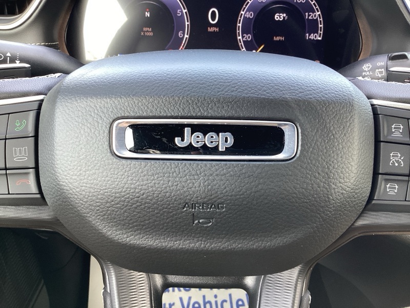 2025 Jeep Grand Cherokee Altitude X photo 27