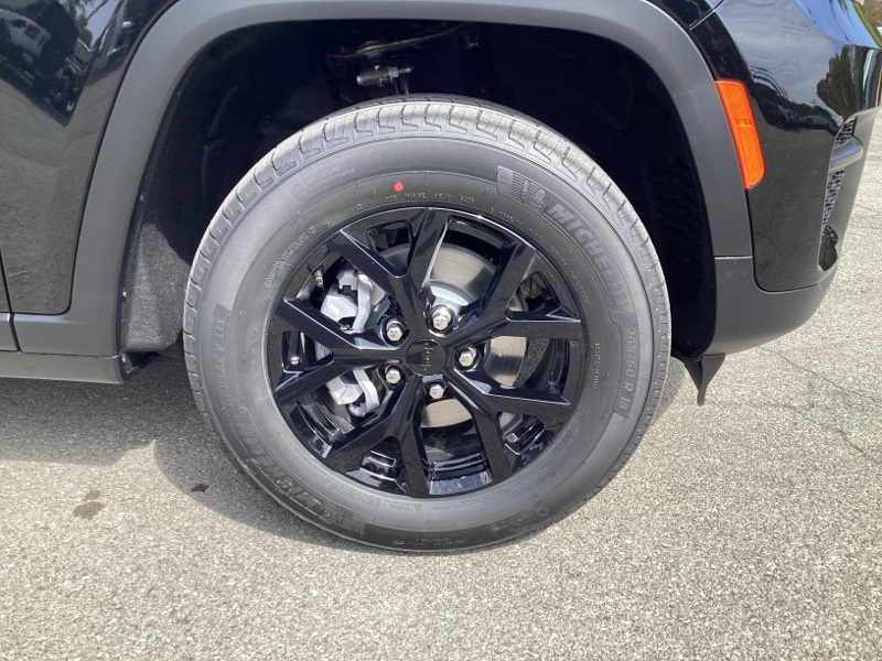 2025 Jeep Grand Cherokee Altitude X photo 8