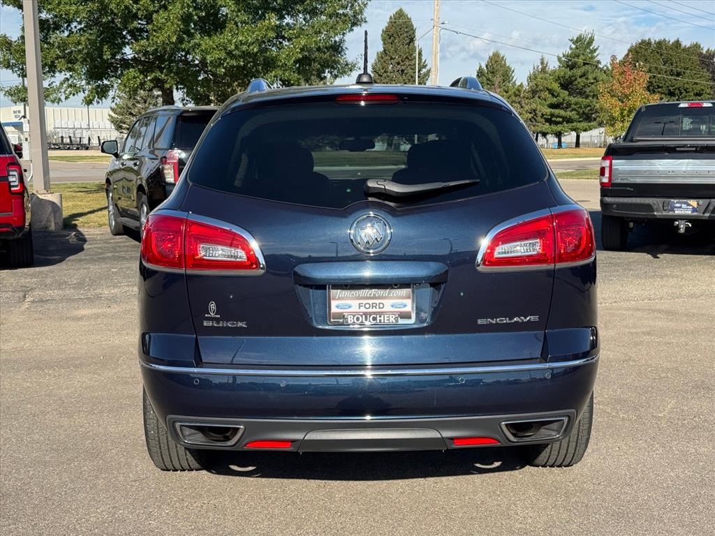 2017 Buick Enclave Convenience photo 4