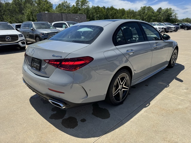 2025 Mercedes Benz C 300 4MATIC photo 3