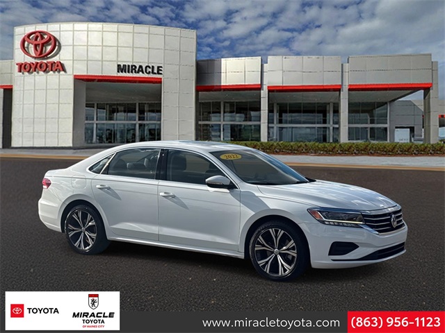 2022 Volkswagen Passat SE