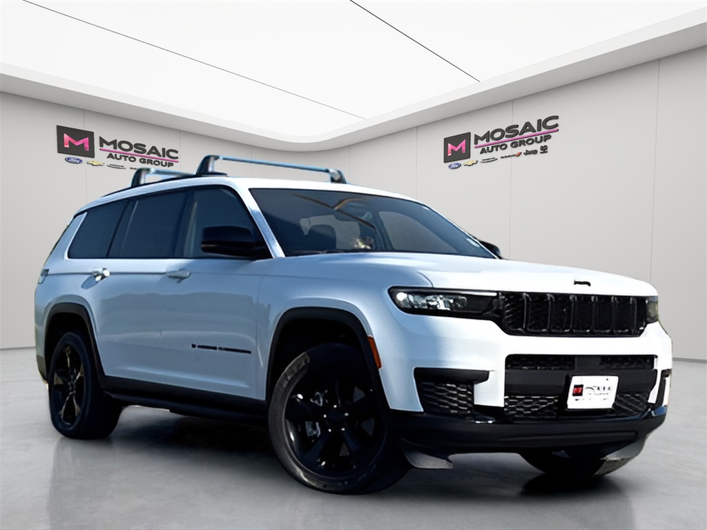 Used 2022 Jeep Grand Cherokee L Altitude SUVs