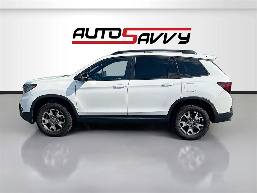2023 Honda Passport TrailSport photo 3
