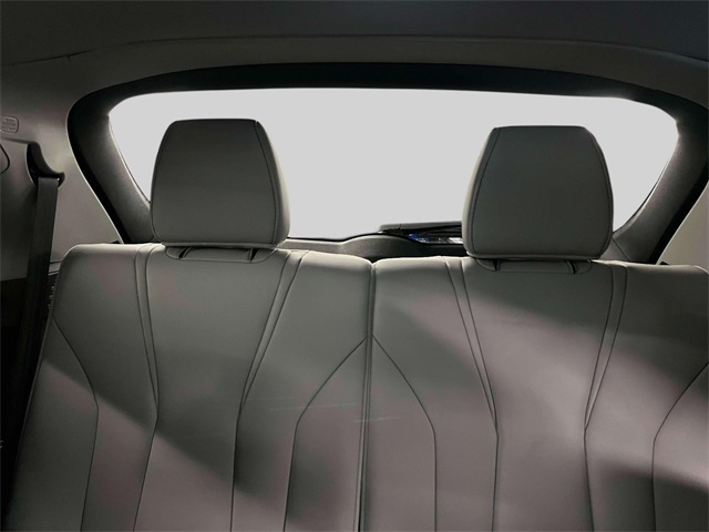 used 2023 Acura MDX car, priced at $39,620