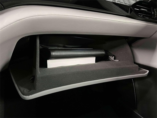 used 2023 Acura MDX car, priced at $39,620