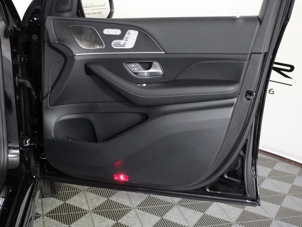 used 2026 Mercedes-Benz GLE car, priced at $65,550