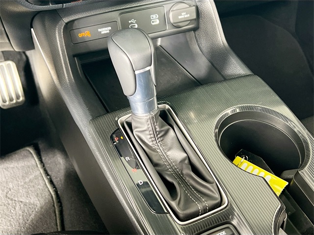 2025 Honda Civic Hatchback Sport photo 17
