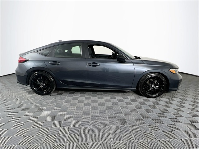 2025 Honda Civic Hatchback Sport photo 7