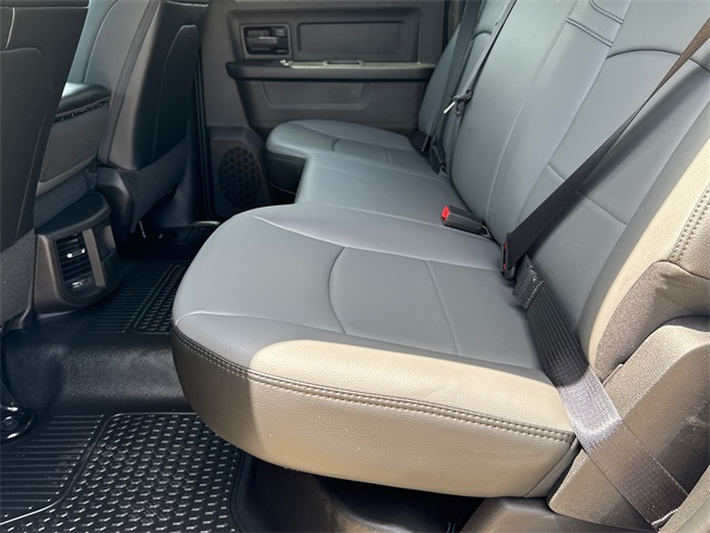 2026 Ram 2500 Tradesman photo 16