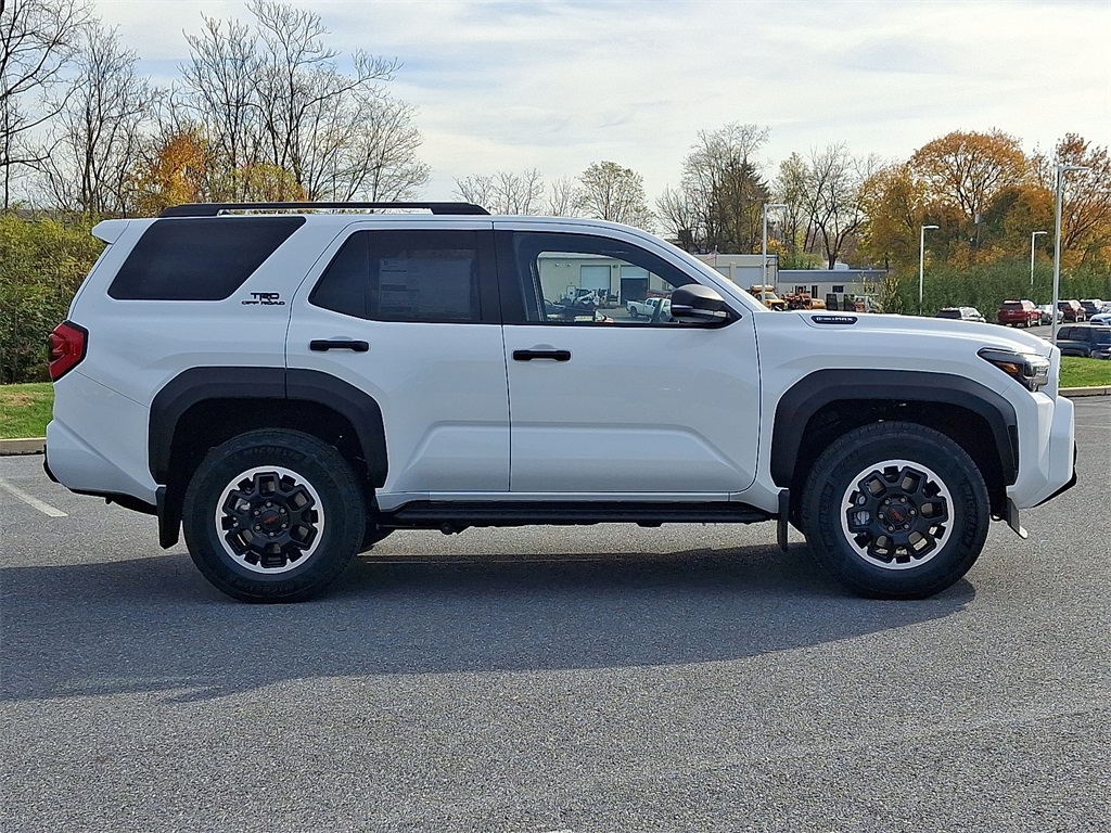 2025 Toyota 4Runner TRD Off-Road photo 4