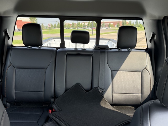 2025 Ford F-350 Super Duty Lariat