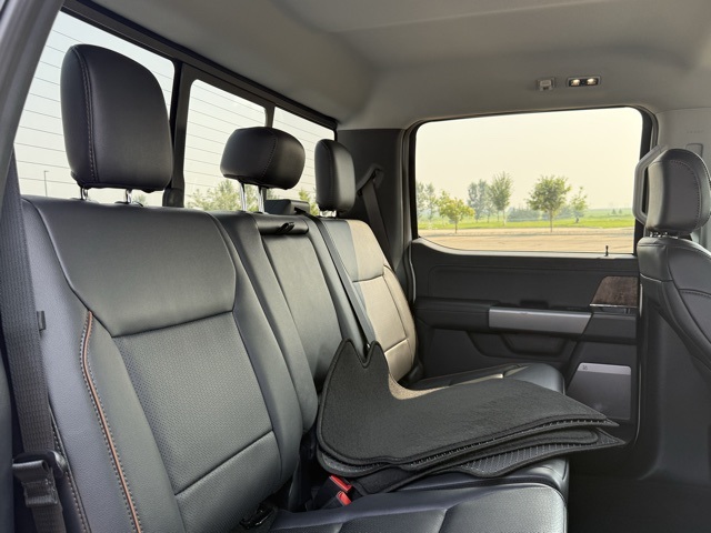 2025 Ford F-350 Super Duty Lariat