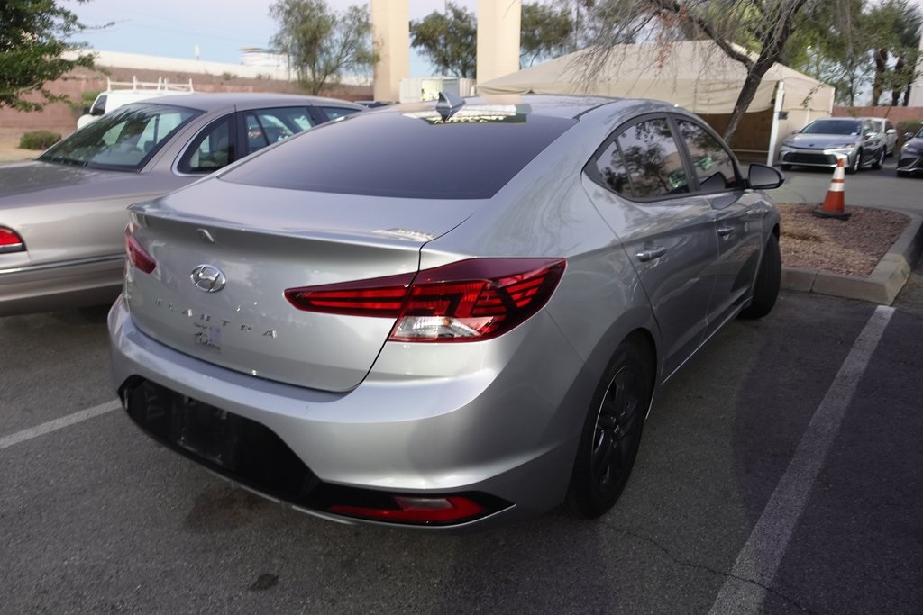 2020 Hyundai Elantra SEL Value Edition Limited photo 3