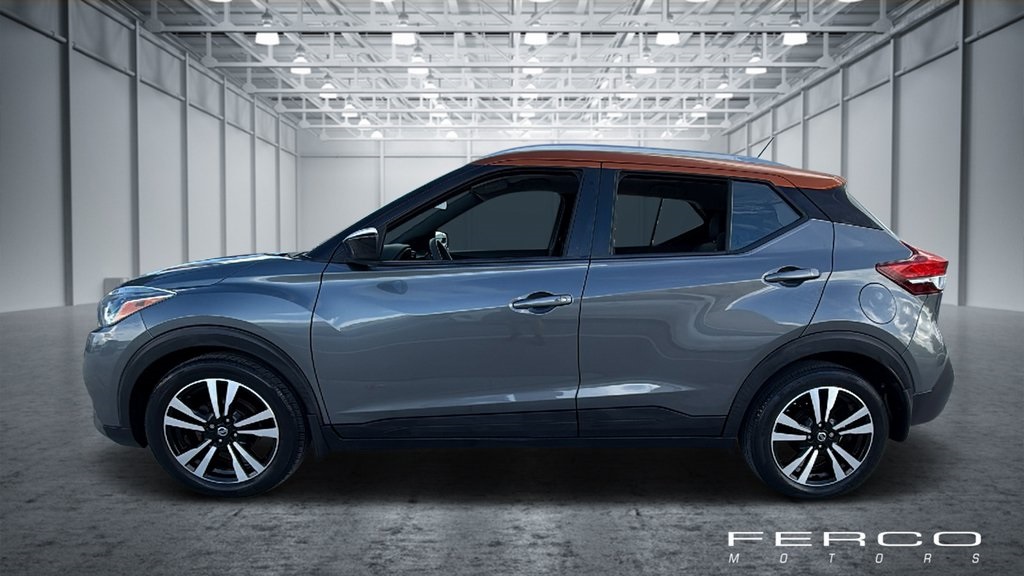 2019 Nissan Kicks SV photo 2