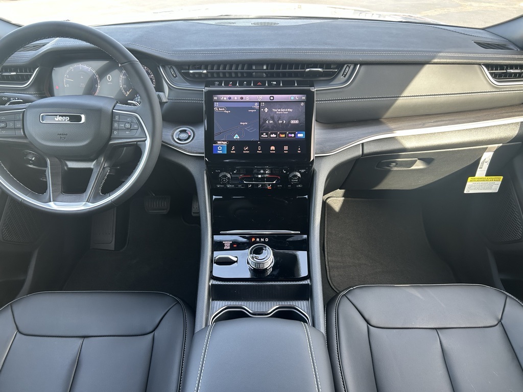 new 2025 Jeep Grand Cherokee car, priced at $50,735