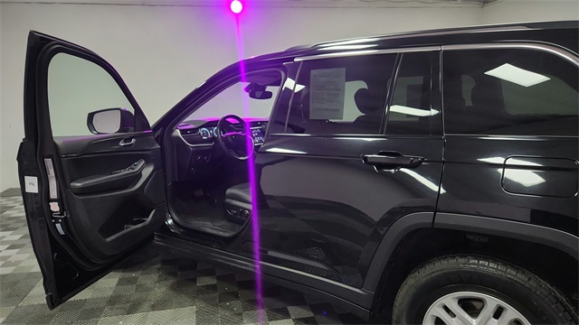 2023 Jeep Grand Cherokee Laredo 4WD 2023 Jeep Grand Cherokee Laredo 4WD