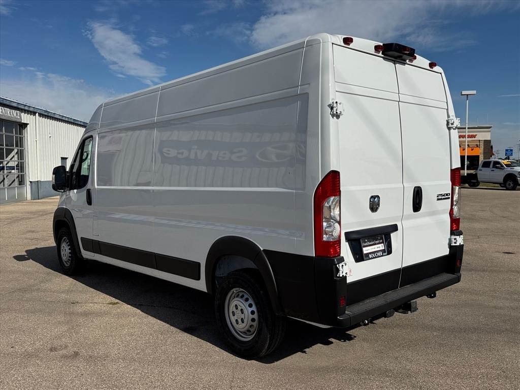 2026 Ram ProMaster 2500 photo 2