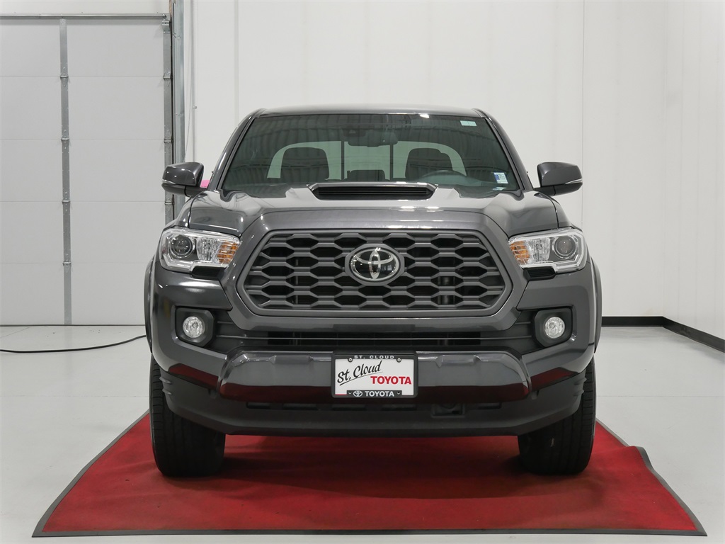Used 2022 Toyota Tacoma TRD Sport with VIN 3TMCZ5AN7NM514524 for sale in Waite Park, Minnesota