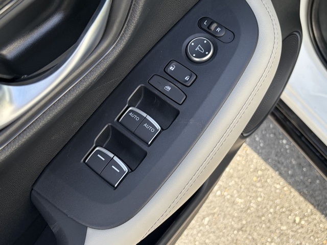 new 2026 Honda HR-V car, priced at $33,455