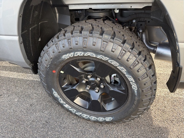 2026 Ram 1500 Warlock photo 6