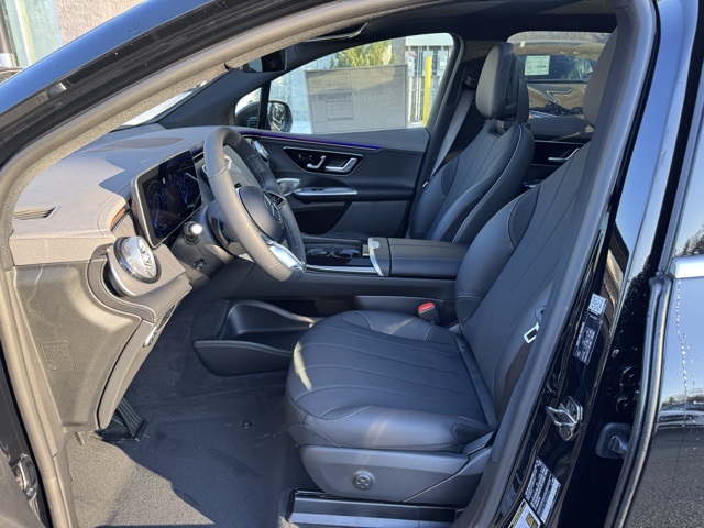 2025 Mercedes Benz 350 4MATIC photo 11