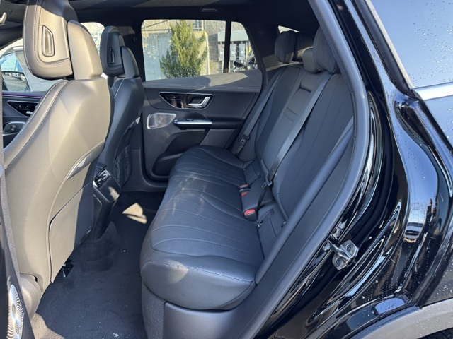 2025 Mercedes Benz 350 4MATIC photo 12