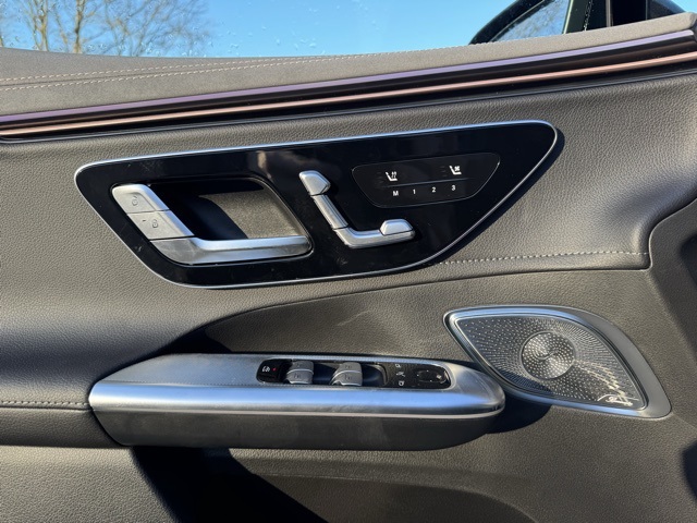 2025 Mercedes Benz 350 4MATIC photo 18