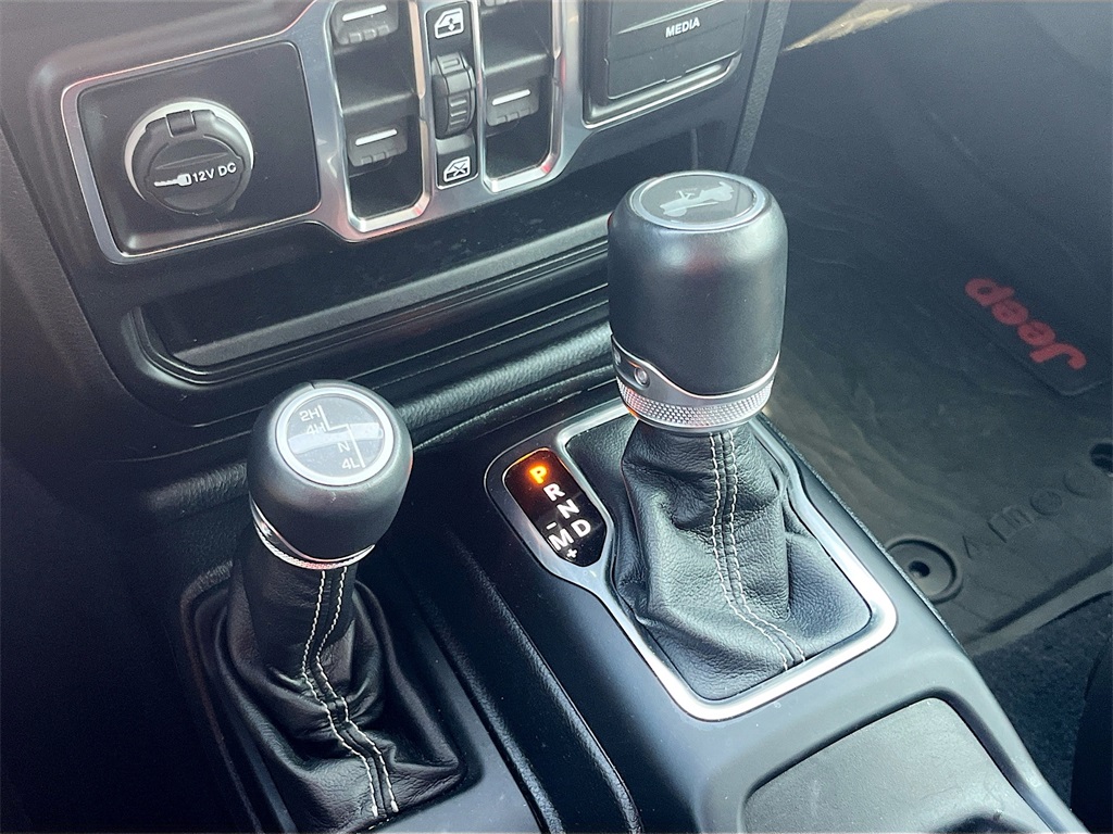 2021 Jeep Wrangler Unlimited Sahara photo 15