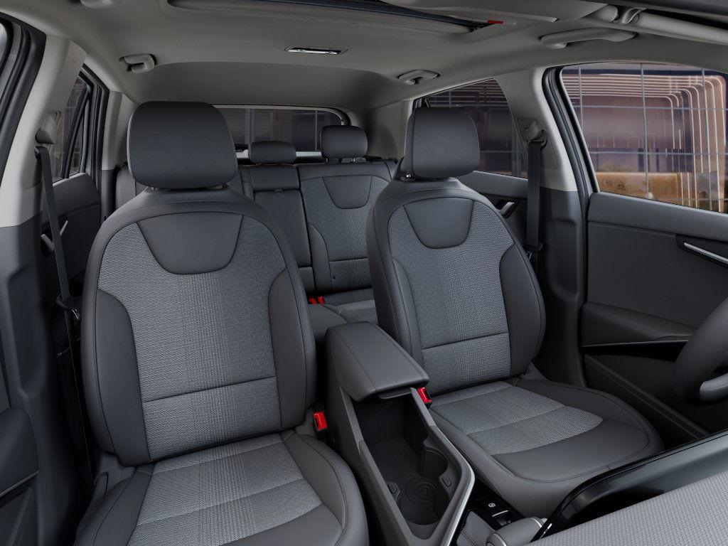 2025 Kia Niro EX Touring - Photo 15