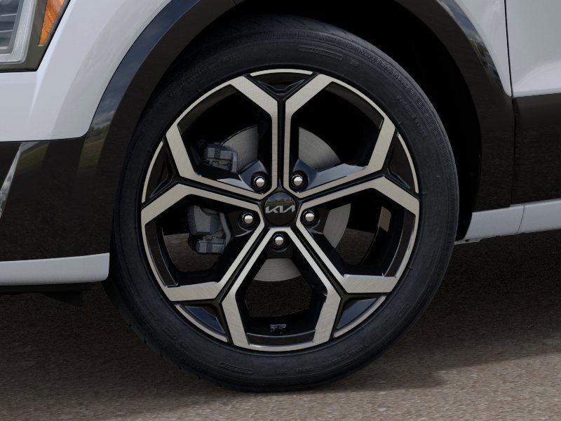 2025 Kia Niro EX Touring - Photo 9