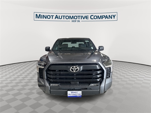 2026 Toyota Tundra SR5 CrewMax photo 3