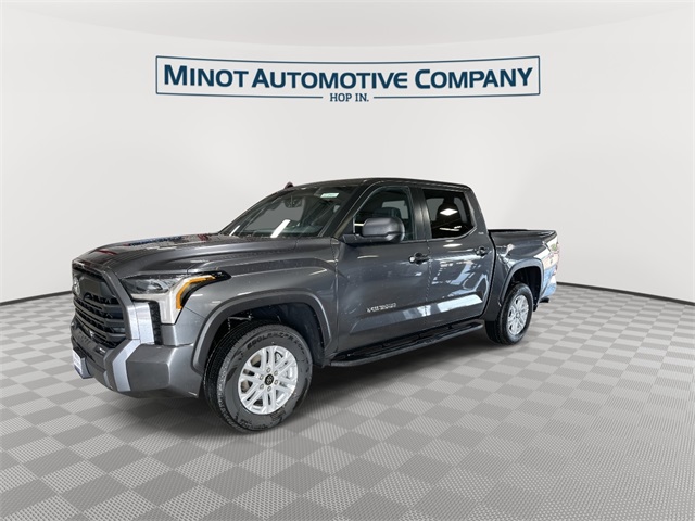 2026 Toyota Tundra SR5 CrewMax photo 4