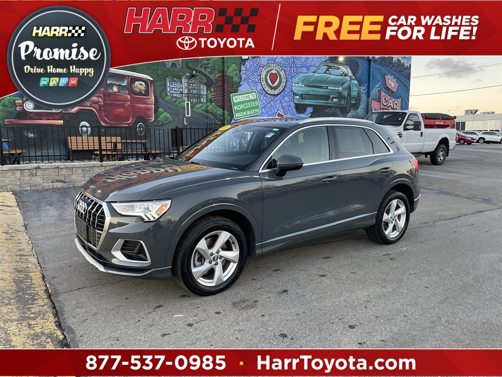 2020 Audi Q3 Premium Plus's photo