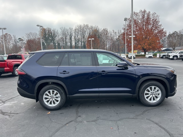 2026 Toyota Grand Highlander XLE photo 4