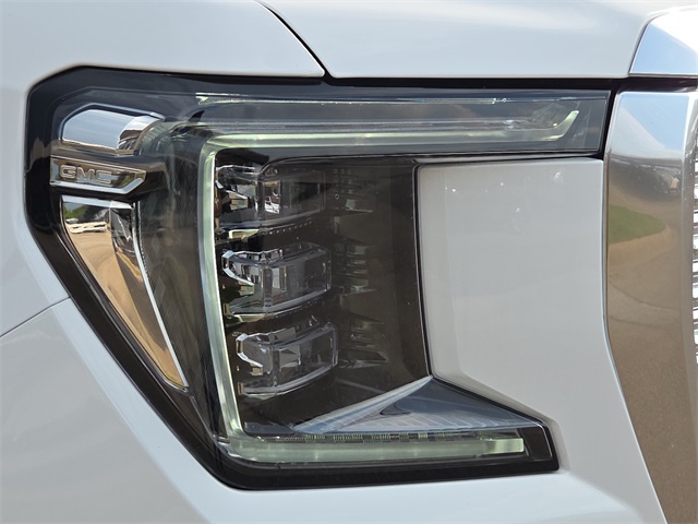 2024 Gmc Yukon Denali photo 4
