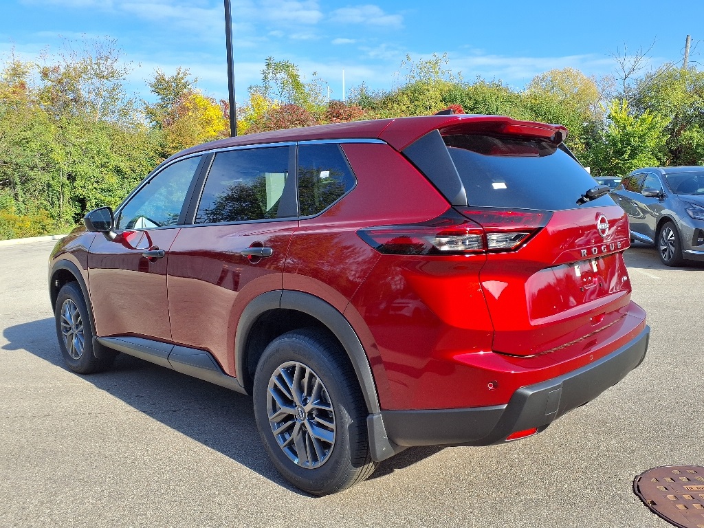 2026 Nissan Rogue S photo 4