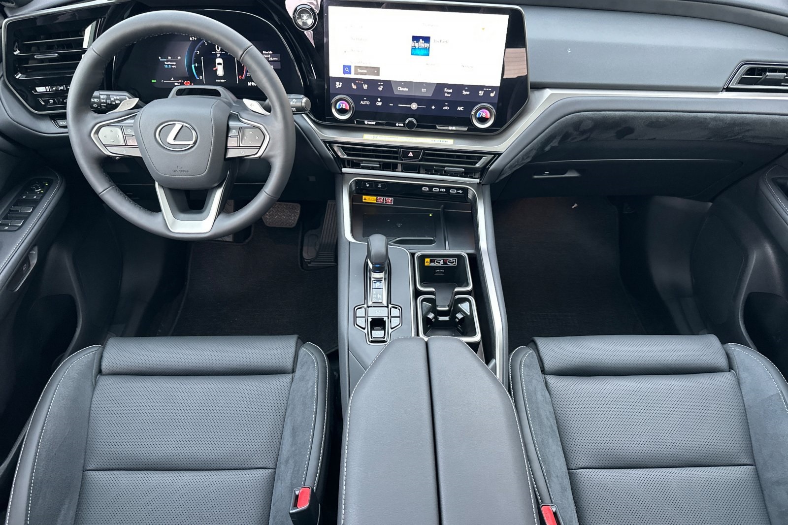 2026 Lexus TX 350 Luxury photo 10