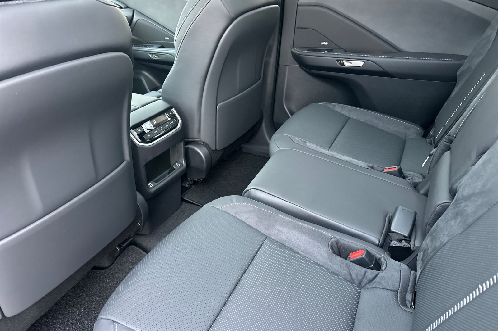 2026 Lexus TX 350 Luxury photo 9