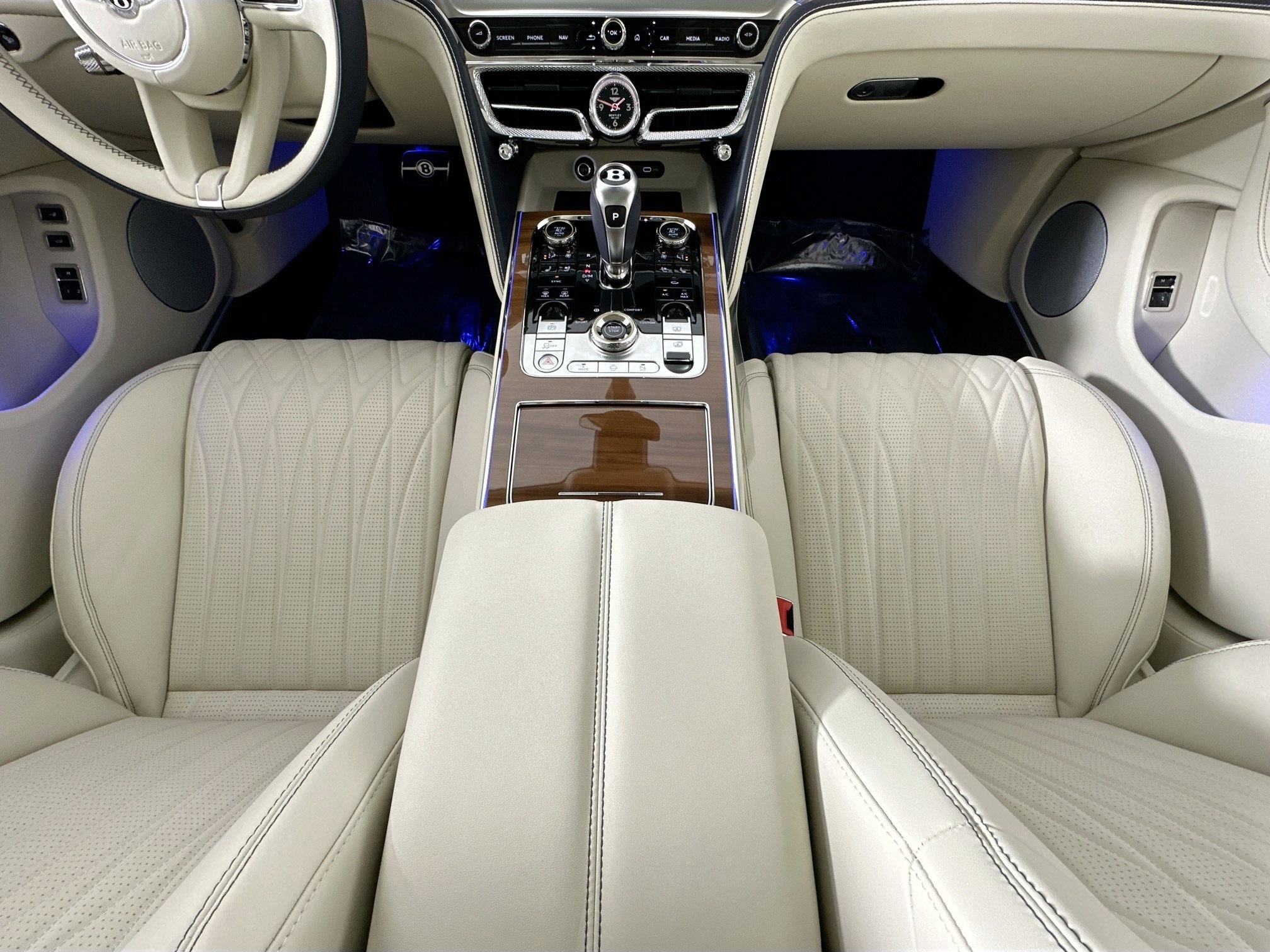 new 2026 Bentley Flying Spur car