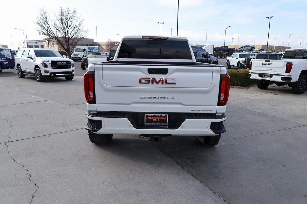 2021 Gmc Sierra Denali photo 2