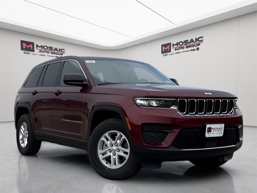 New 2025 Jeep Grand Cherokee Laredo SUVs