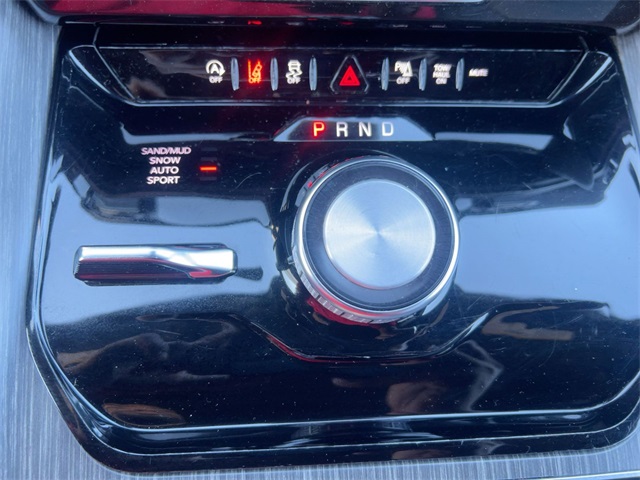 used 2024 Jeep Wagoneer L car, priced at $39,911