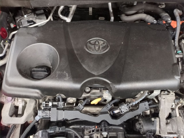 used 2021 Toyota Highlander Hybrid car, priced at $31,600